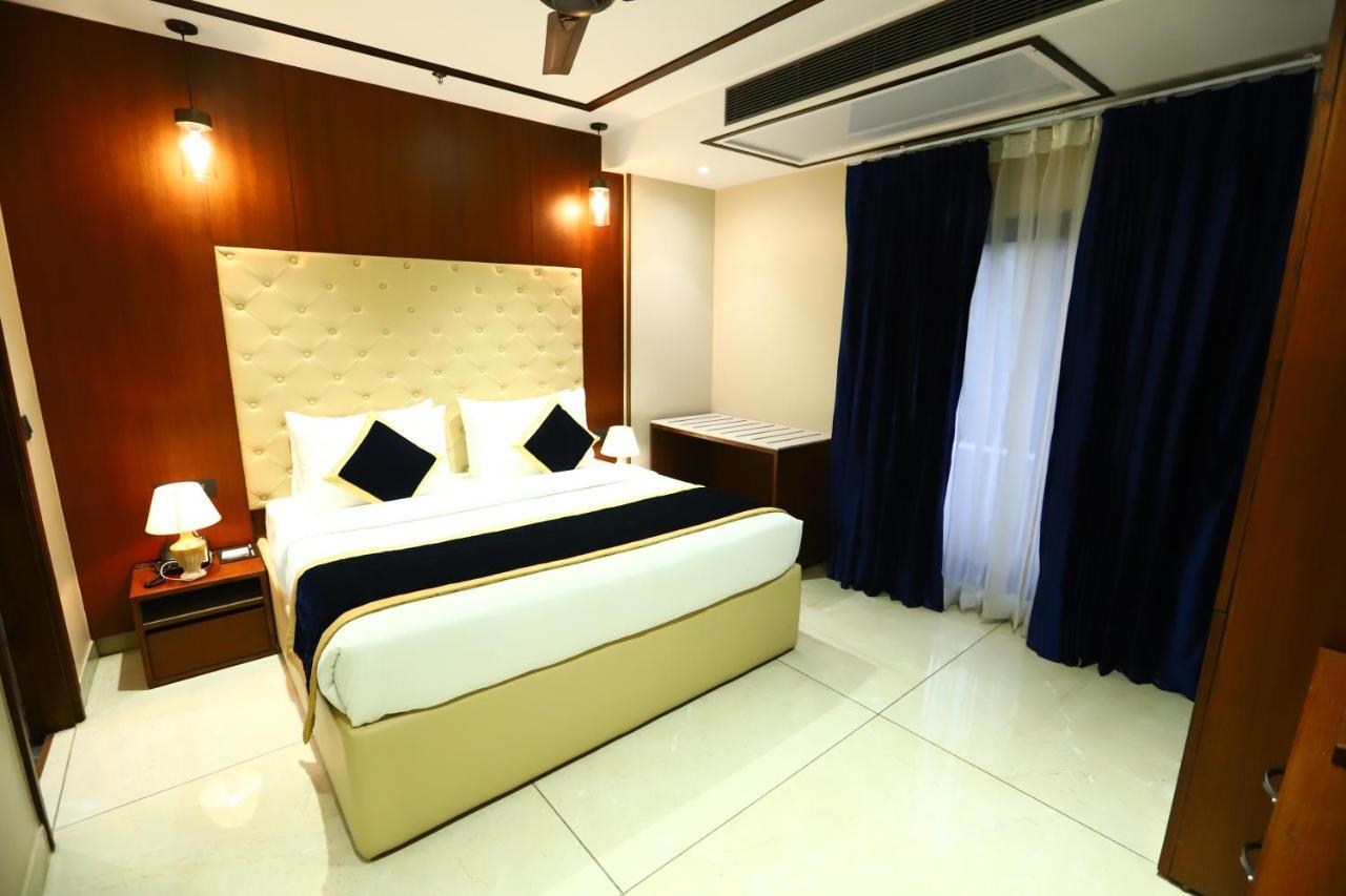 Sanca International Hotel In Patel Nagar Delhi 뉴델리 외부 사진