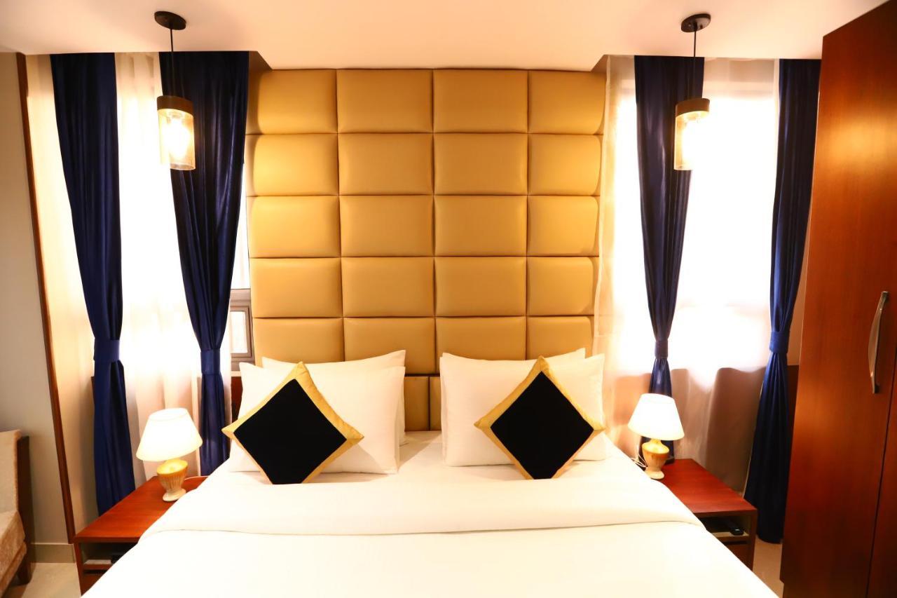 Sanca International Hotel In Patel Nagar Delhi 뉴델리 외부 사진