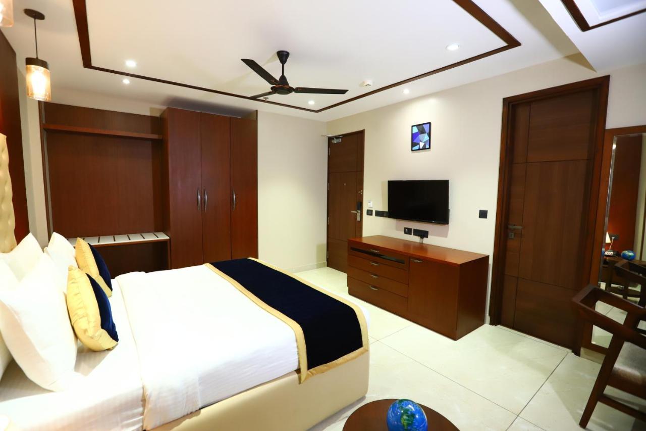 Sanca International Hotel In Patel Nagar Delhi 뉴델리 외부 사진